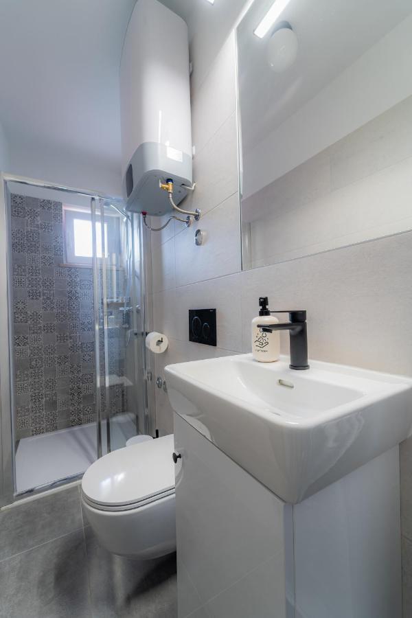 Luxury Apartment Laluna Kamen Exterior photo