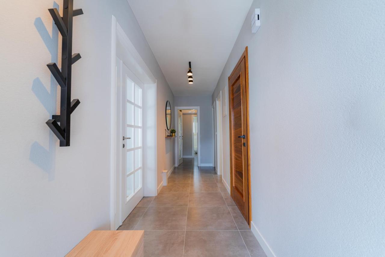 Luxury Apartment Laluna Kamen Exterior photo